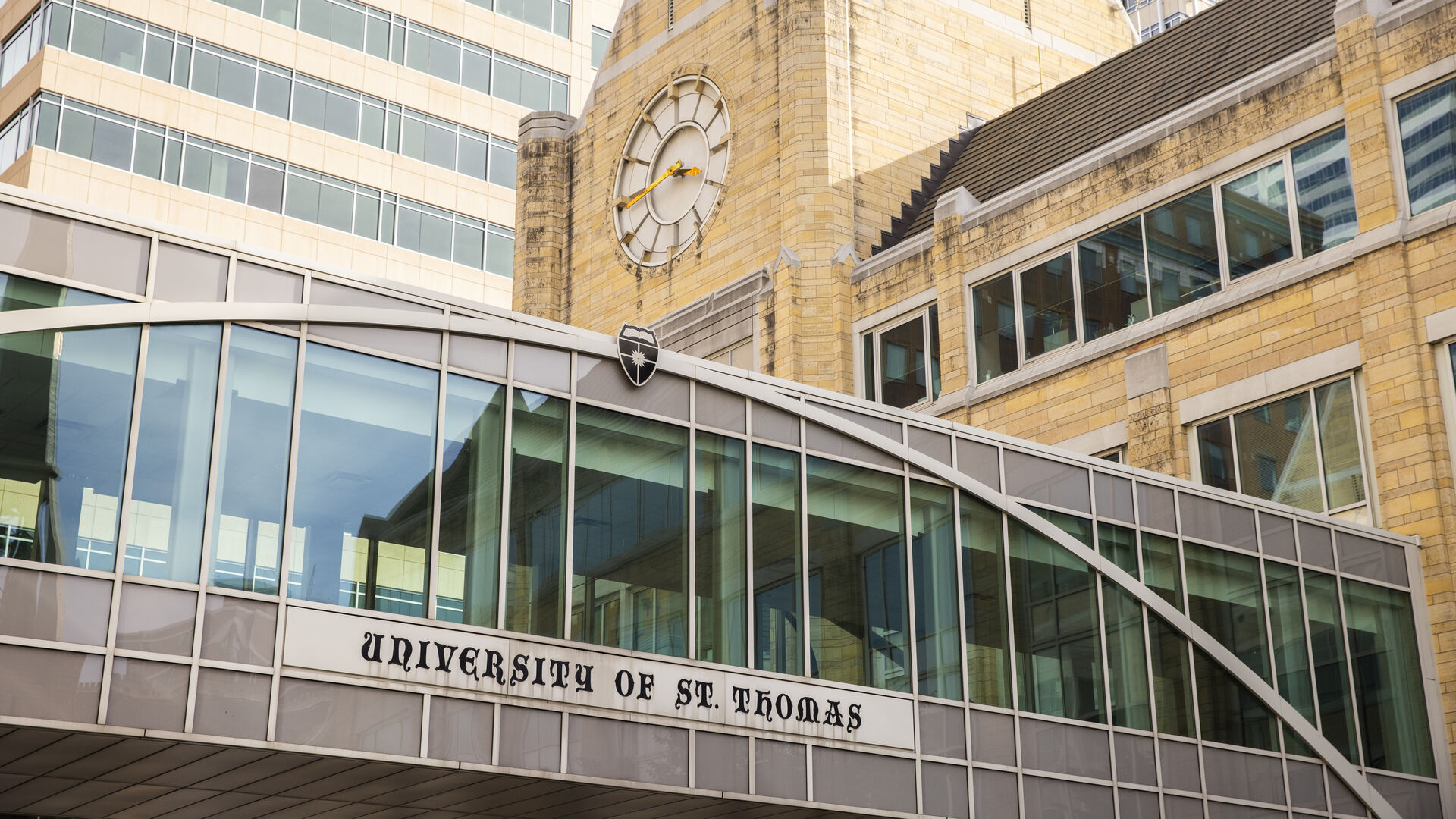 View of the exterior St. Thomas skyway between Opus and Terrence Murphy Hall in downtown Minneapolis 