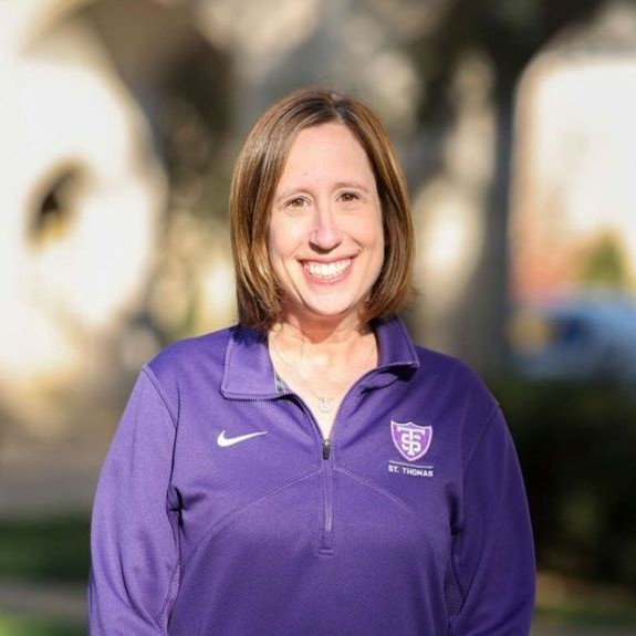 Lori Friedman headshot