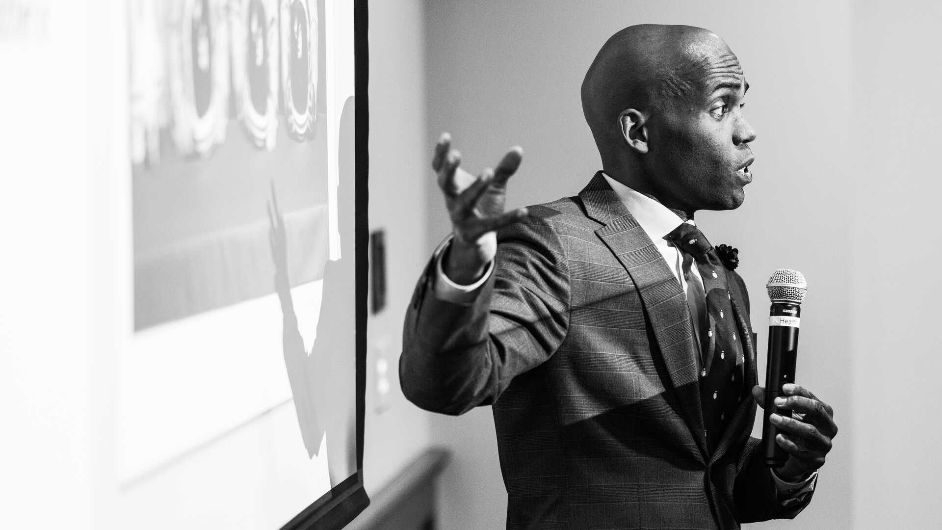 Dr. Yohuru Williams Teaching at a Lecture