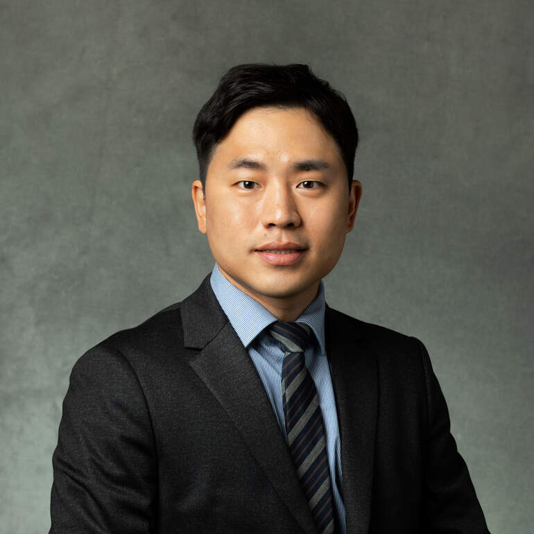 Mingu Kang headshot