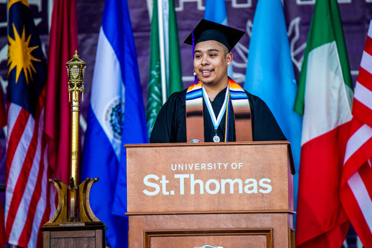 Commencement 2024 University of St. Thomas Minnesota