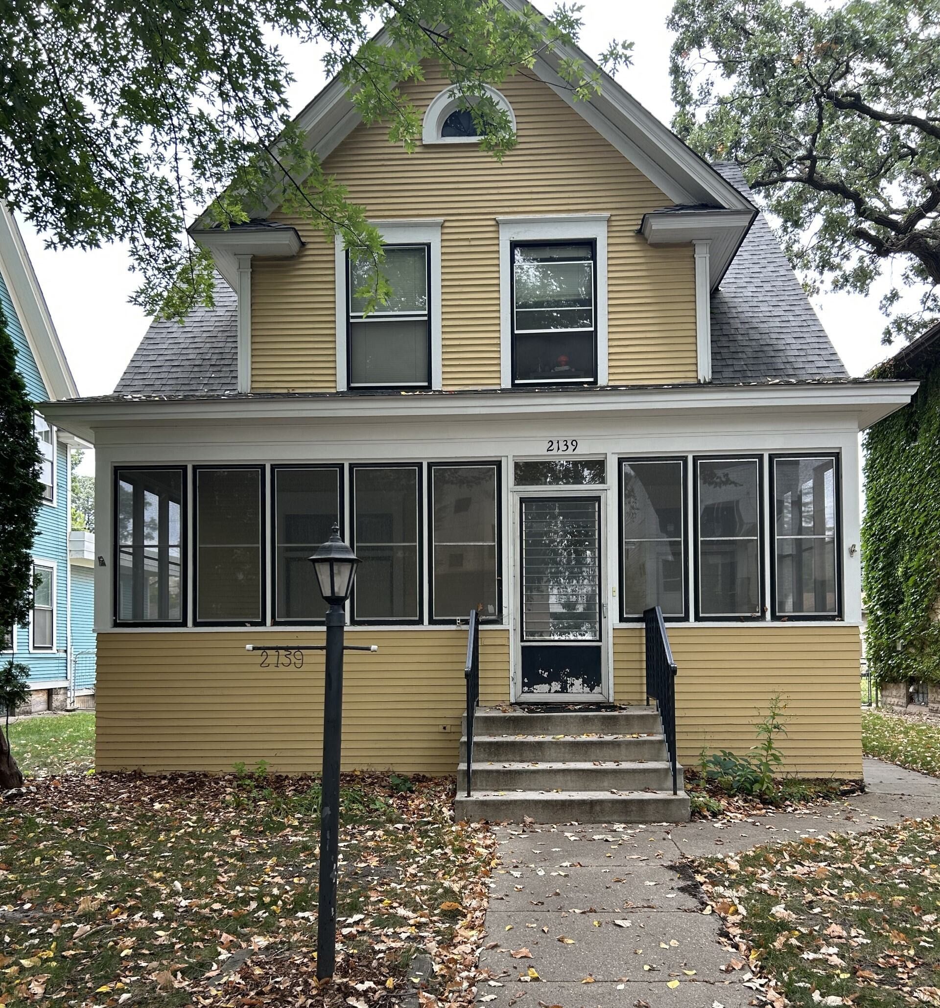 house on Grand Ave
